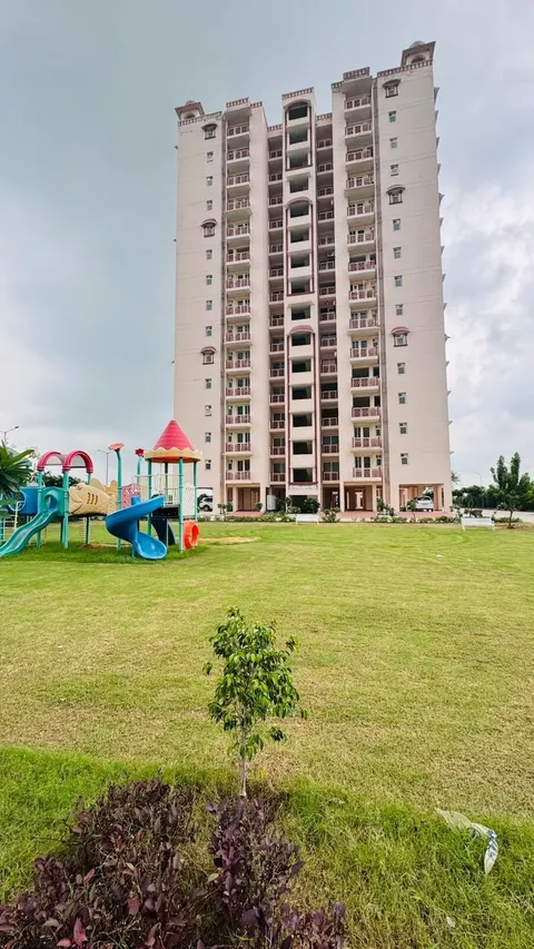 Children's play area inside HFL Presidency Estate, Bhiwadi