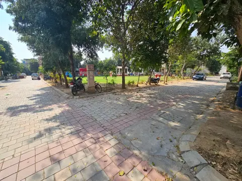 Developed park and green area inside Omaxe Medocity, Bhiwadi